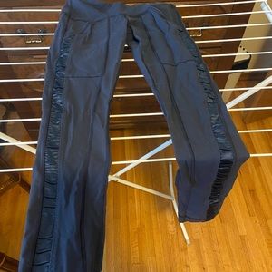 Lululemon Leggings, Size 6, with ruching and side pockets